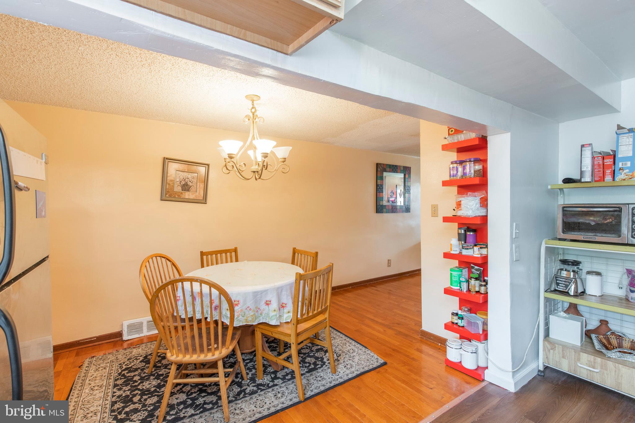 1907 Fowler Road Folcroft, PA 19032 - Photo 11 of 36