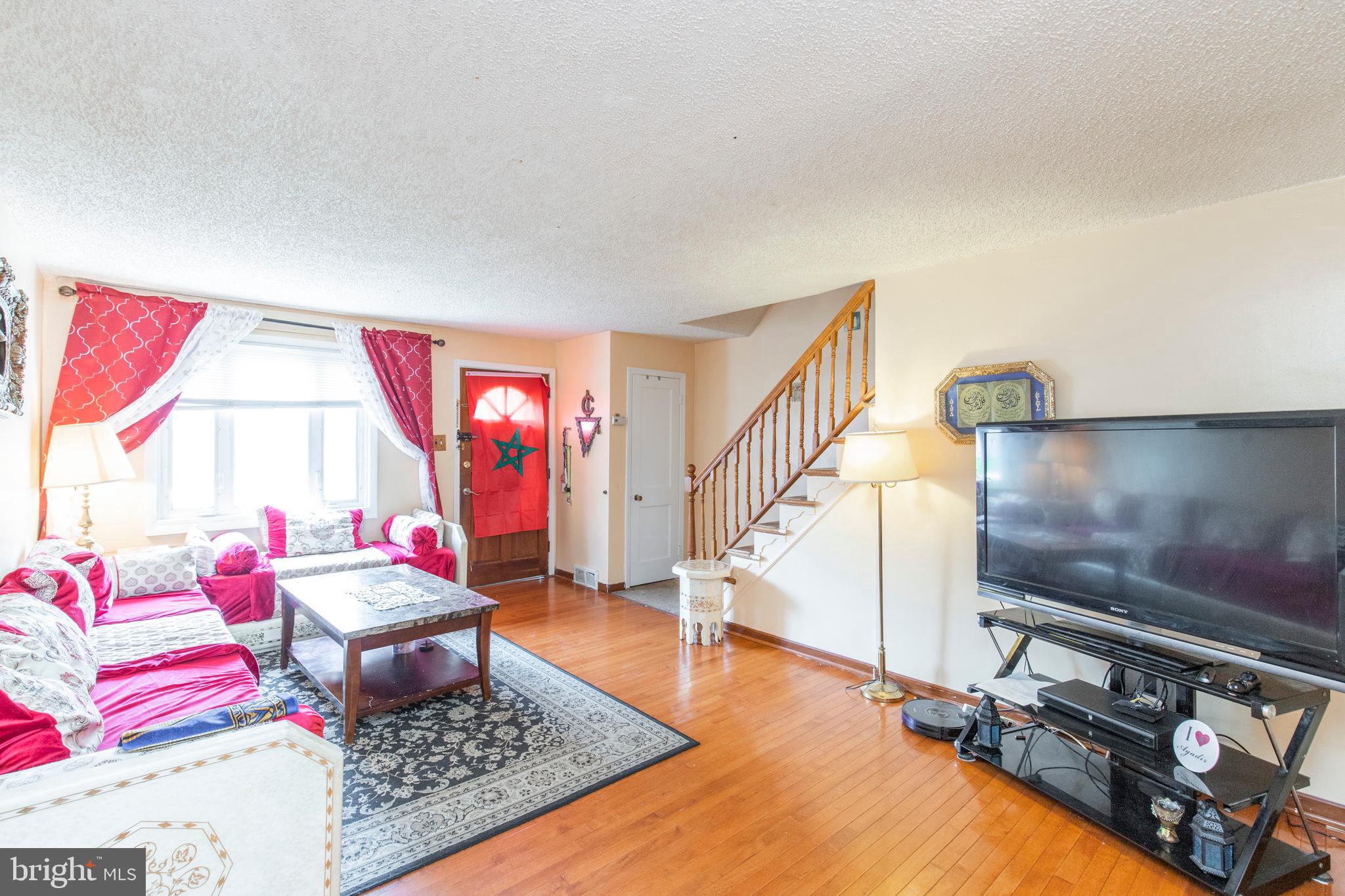 1907 Fowler Road Folcroft, PA 19032 - Photo 6 of 36