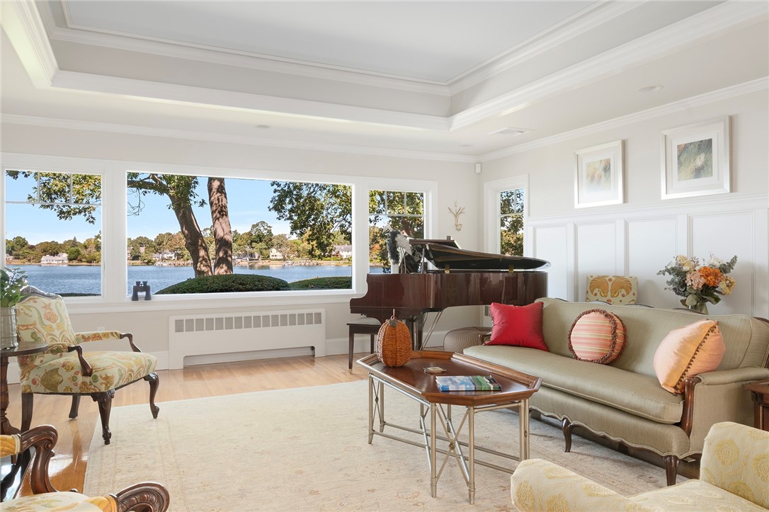 29 Riverside Drive Barrington, RI 02806 - Photo 16 of 43