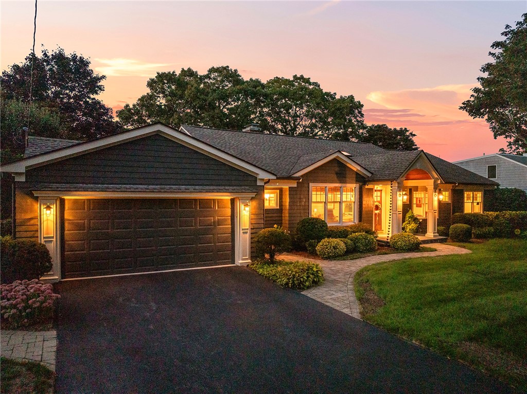 29 Riverside Drive Barrington, RI 02806 - Photo 2 of 43