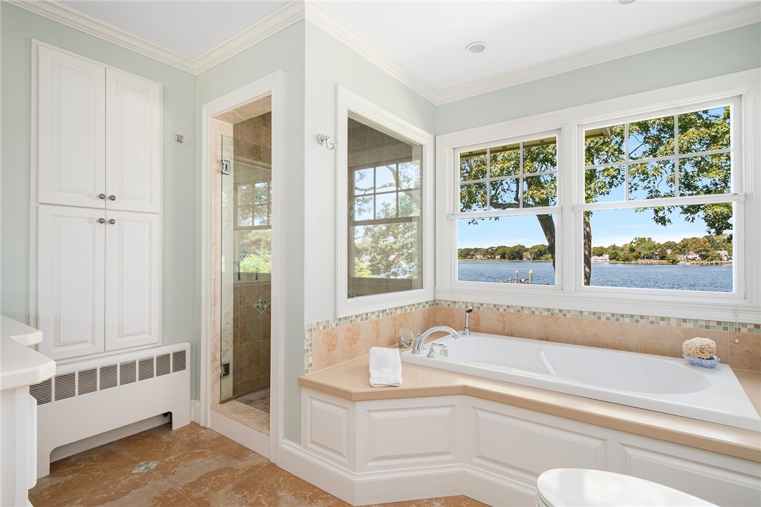 29 Riverside Drive Barrington, RI 02806 - Photo 21 of 43