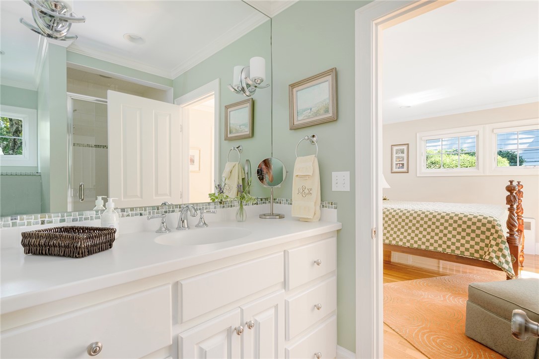 29 Riverside Drive Barrington, RI 02806 - Photo 24 of 43