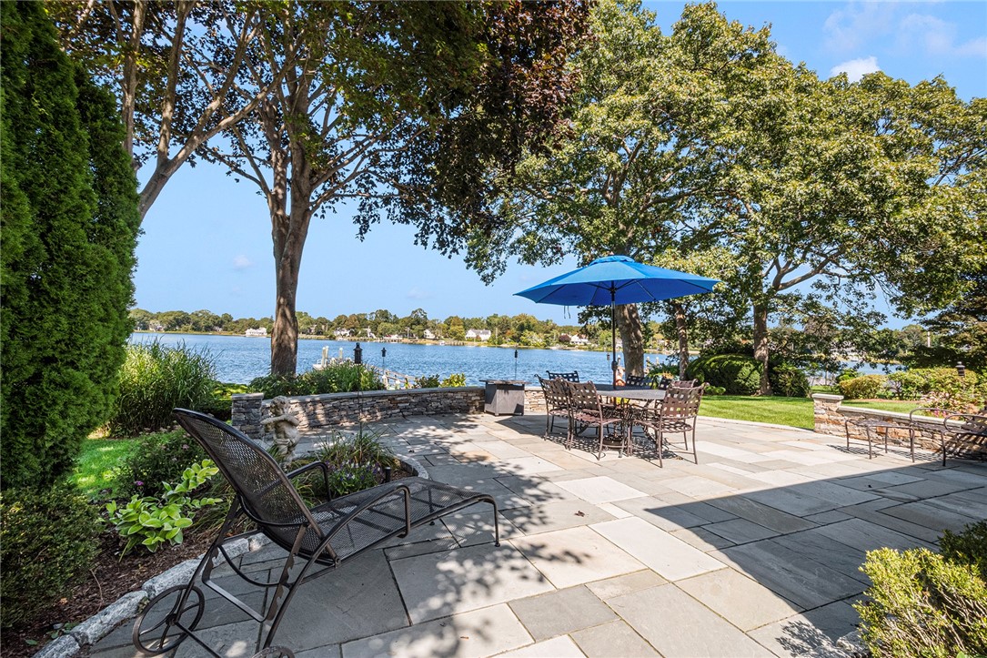 29 Riverside Drive Barrington, RI 02806 - Photo 36 of 43