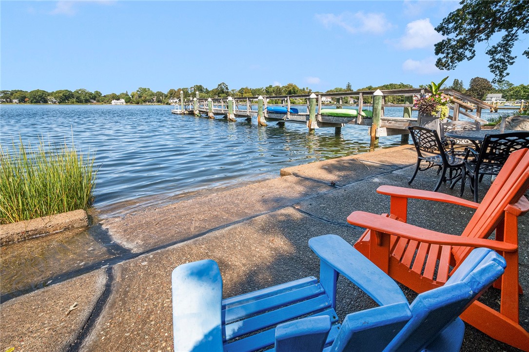 29 Riverside Drive Barrington, RI 02806 - Photo 38 of 43