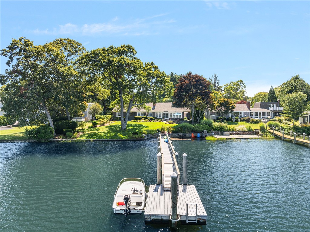 29 Riverside Drive Barrington, RI 02806 - Photo 6 of 43