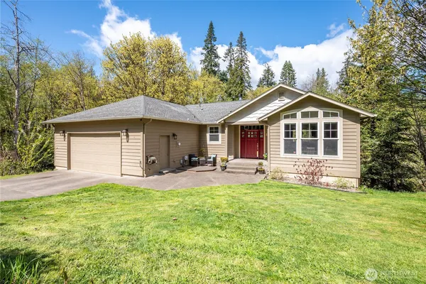$560,000 | 148 East Canyonview Drive, Longview, WA 98632