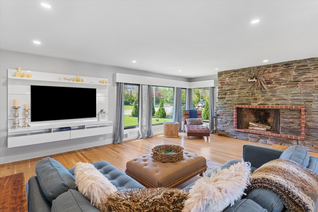 219 High Road Newbury, MA 01951 - Photo 10 of 42 Gallery Image 10