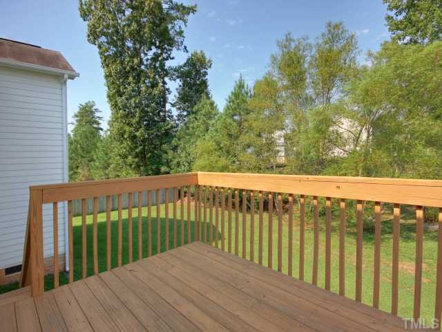 5904 Solitude Way Durham, NC 27713 - Photo 17 of 22 Deck