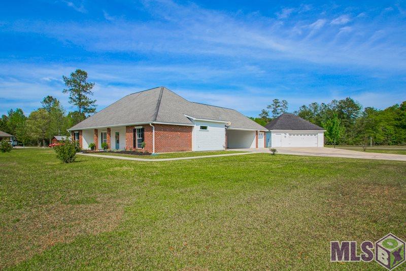 30025 Frank Murphy Road Albany, LA 70711 - Photo 5 of 31 Gallery Image 5