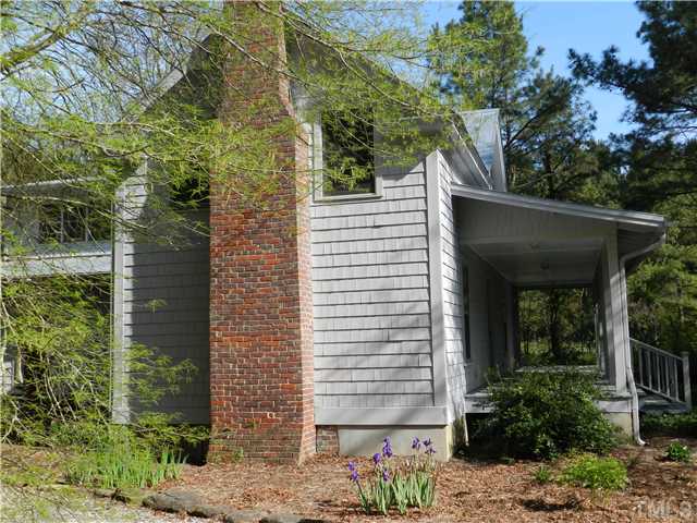 1621 Lutterloh Road Pittsboro, NC 27312 - Photo 2 of 25 Gallery Image 2