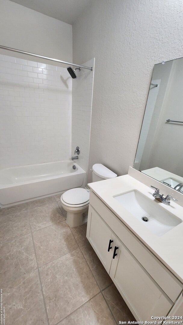 6806 Prue Road, Unit 22 San Antonio, TX 78240 - Photo 5 of 36