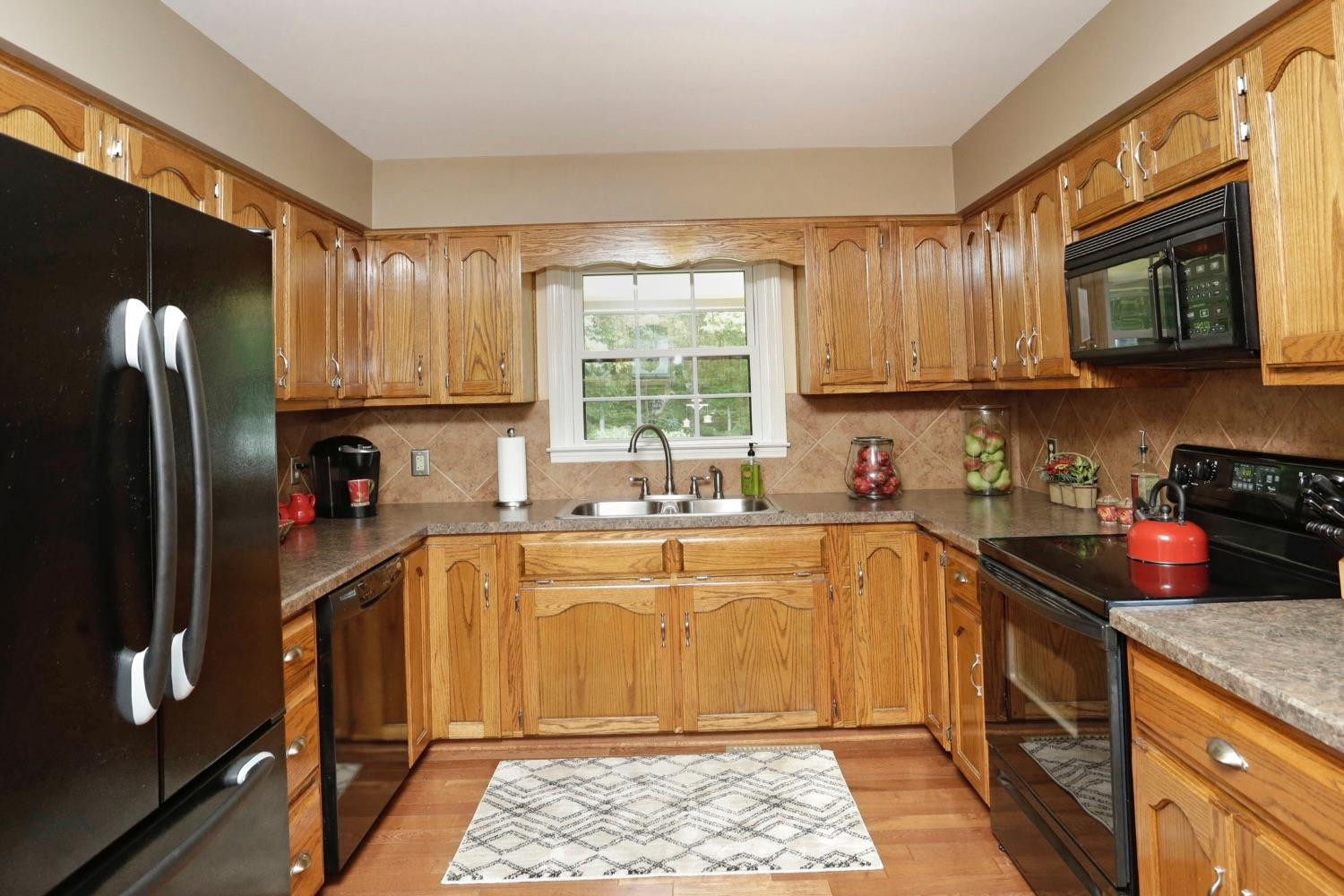 823 Wildrose Road Mount Vernon, KY 40456 - Photo 10 of 47 Photo 10