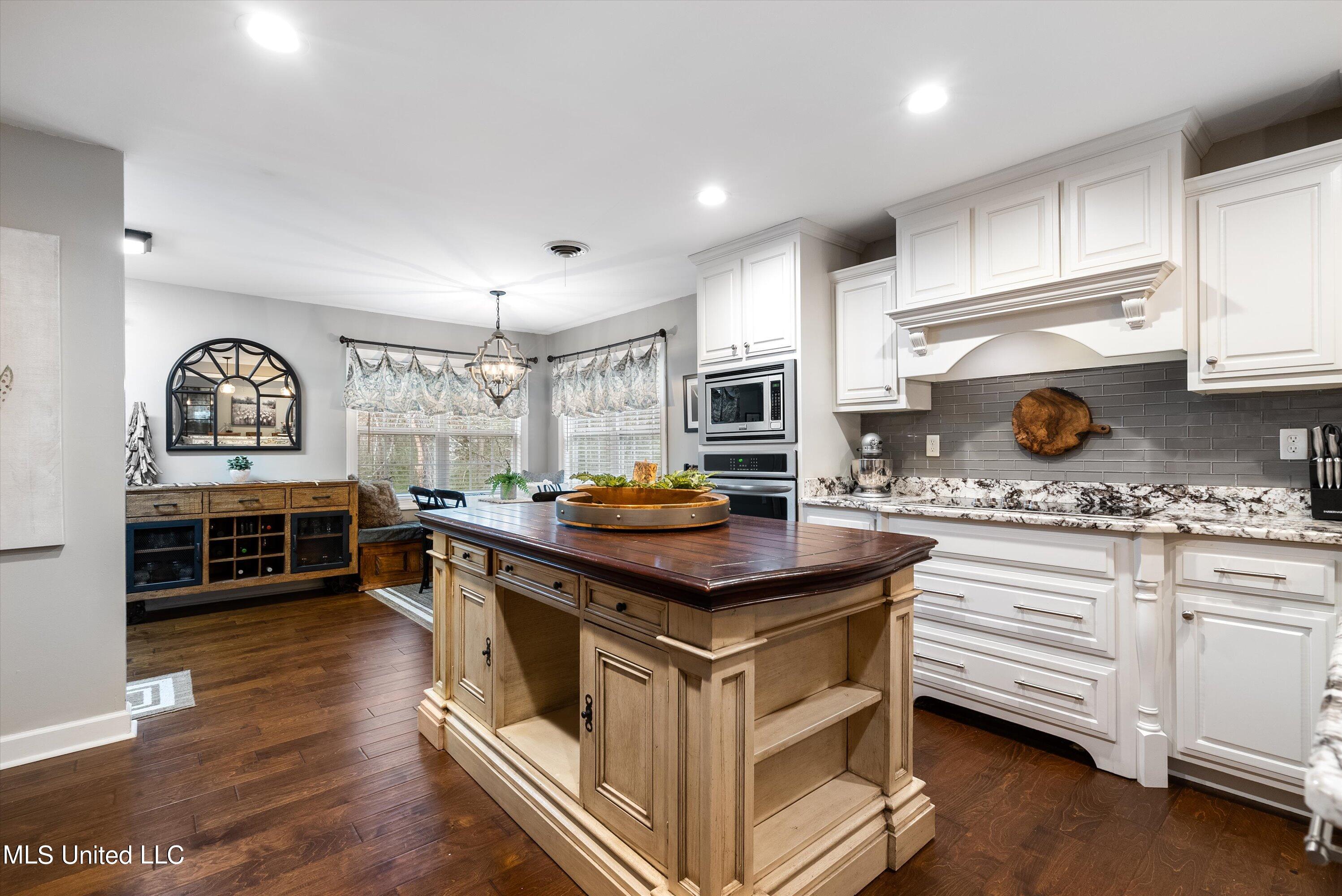 195 Red Banks Road South Byhalia, MS 38611 - Photo 16 of 53 16-Kitchen