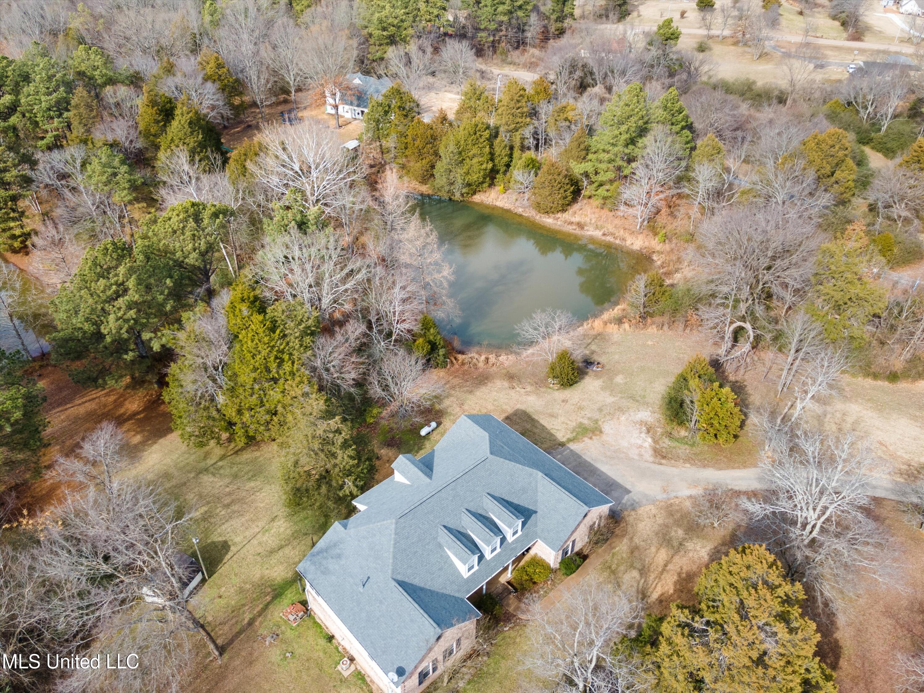 195 Red Banks Road South Byhalia, MS 38611 - Photo 49 of 53 49-Drone 2