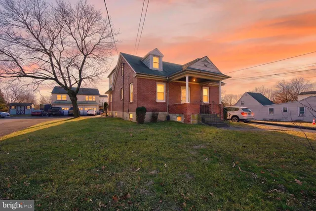 $371,000 | 962 Grosstown Road, Pottstown, PA 19464