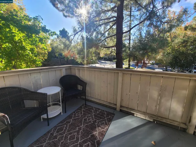 $390,000 | 375 Camelback Road, Unit 23, Pleasant Hill, CA 94523