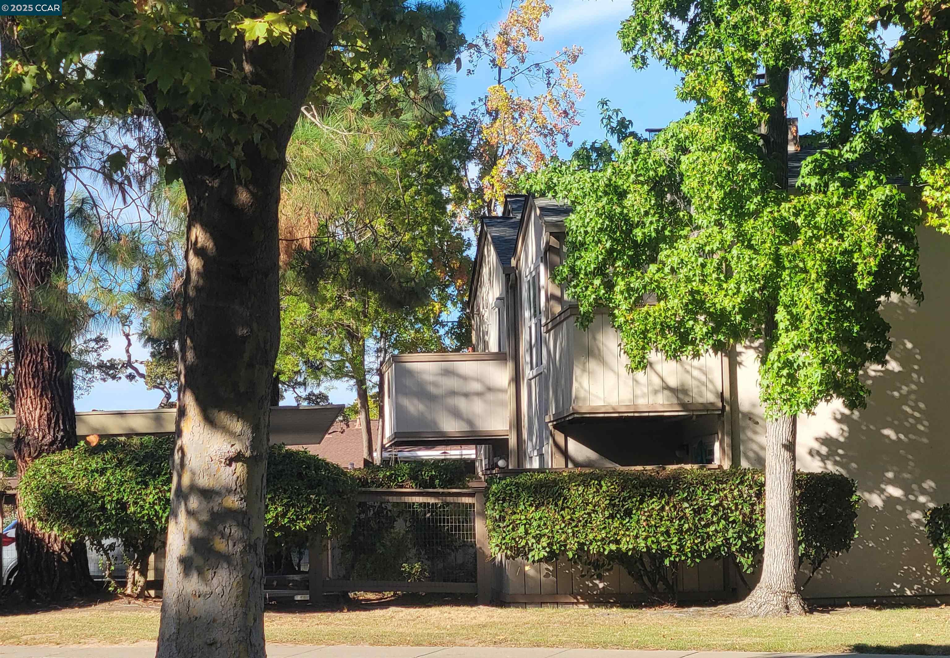 375 Camelback Road, Unit 23 Pleasant Hill, CA 94523 - Photo 17 of 42