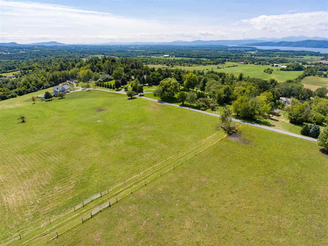 199 Inn Road Charlotte, VT 05445 - Photo 31 of 35 Gallery Image 31