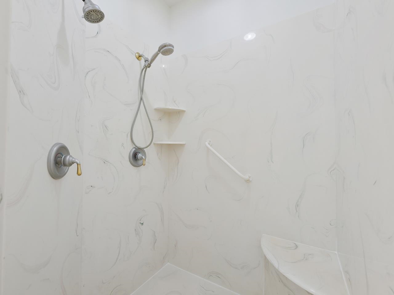 2107 I I- 1/2 Road Grand Junction, CO 81505 - Photo 20 of 42 a bathroom with a shower