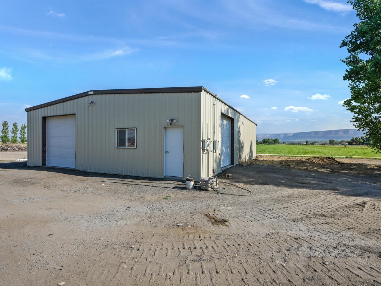 2107 I I- 1/2 Road Grand Junction, CO 81505 - Photo 36 of 42 a backyard of a house