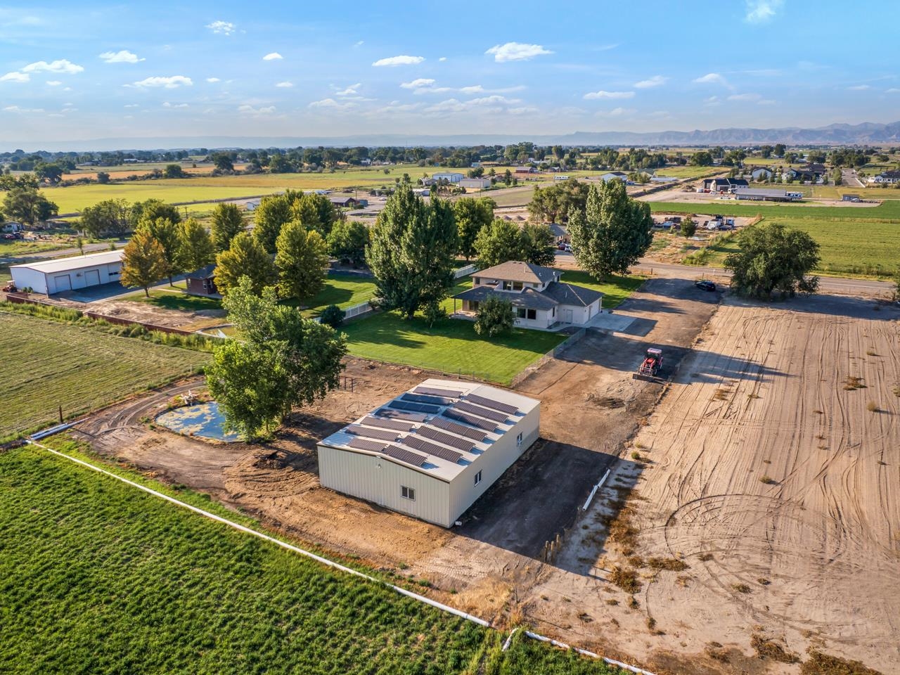 2107 I I- 1/2 Road Grand Junction, CO 81505 - Photo 39 of 42 a view of a city with an ocean beach