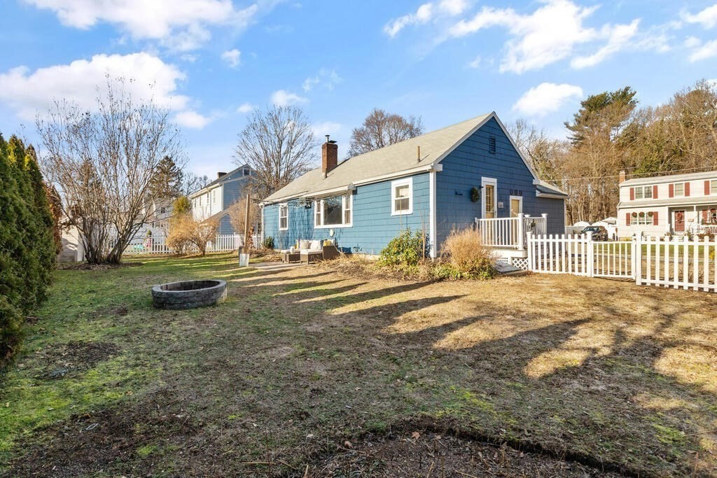 11 Harwick Road Wakefield, MA 01880 - Photo 26 of 32 Gallery Image 26
