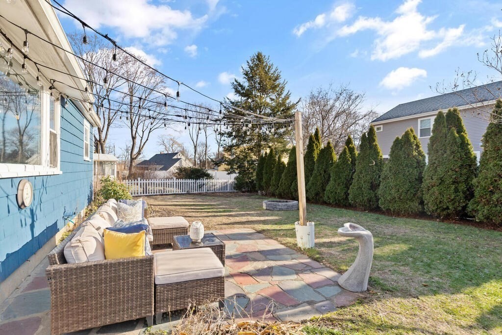 11 Harwick Road Wakefield, MA 01880 - Photo 28 of 32 Gallery Image 28