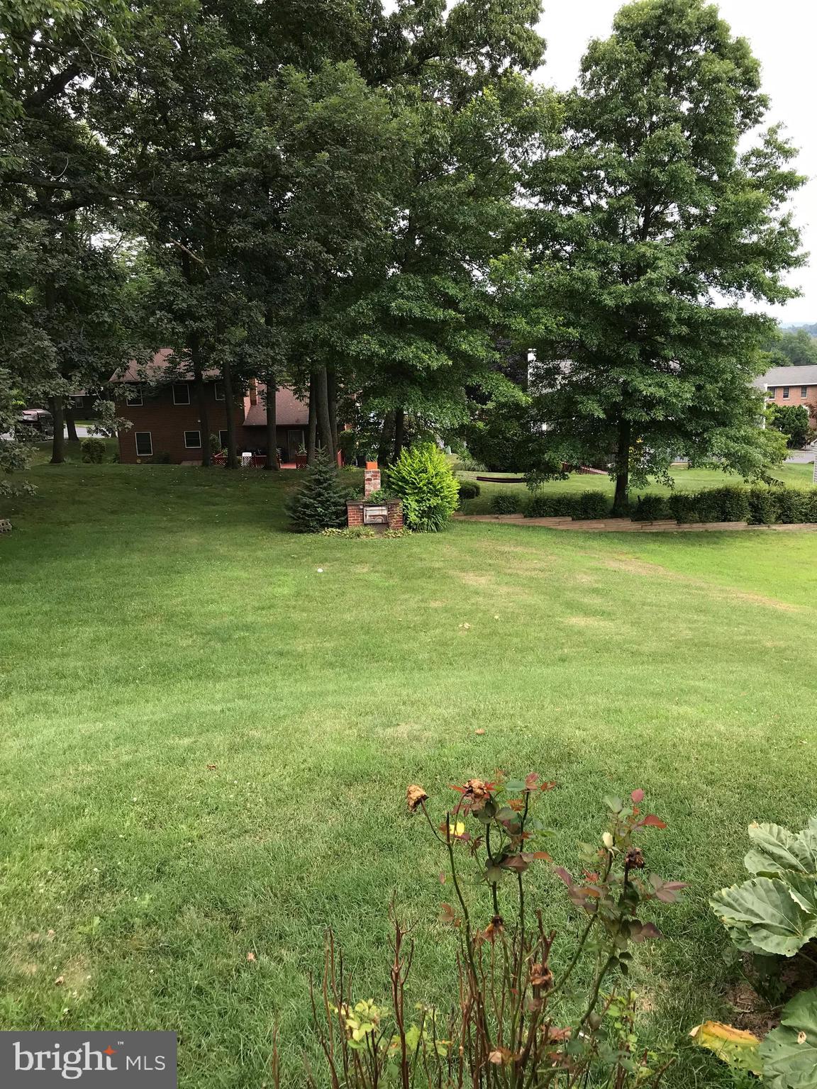 321 Church Lane Road Reading, PA 19606 - Photo 6 of 12