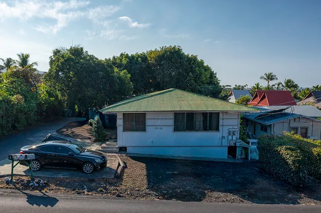 $1,200,000 | 75-156 Lunapule Road, Kailua-Kona, HI 96740