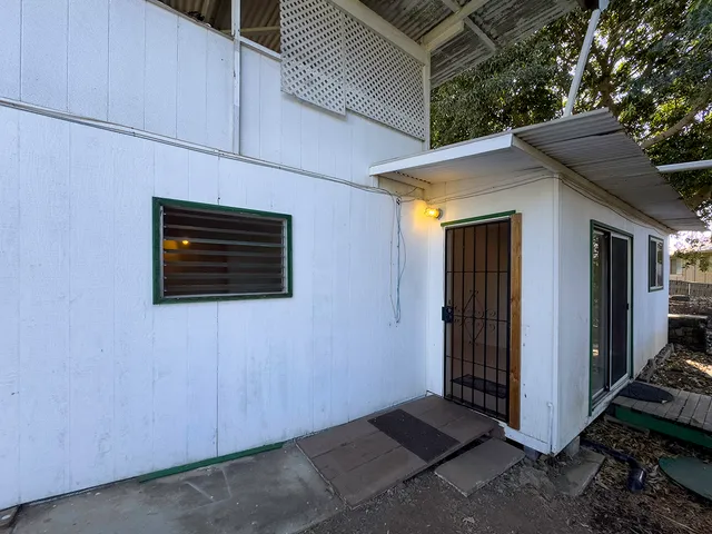 $1,200,000 | 75-156 Lunapule Road, Kailua-Kona, HI 96740