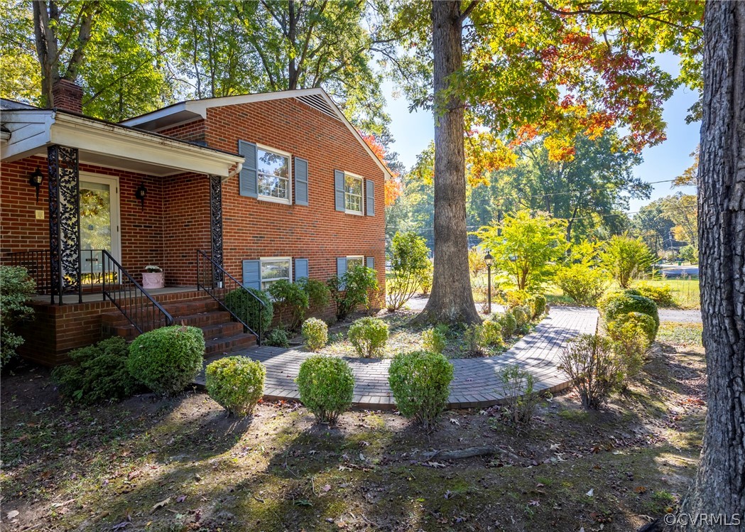 1903 Nortonia Road Henrico, VA 23229 - Photo 5 of 48 Gallery Image 5