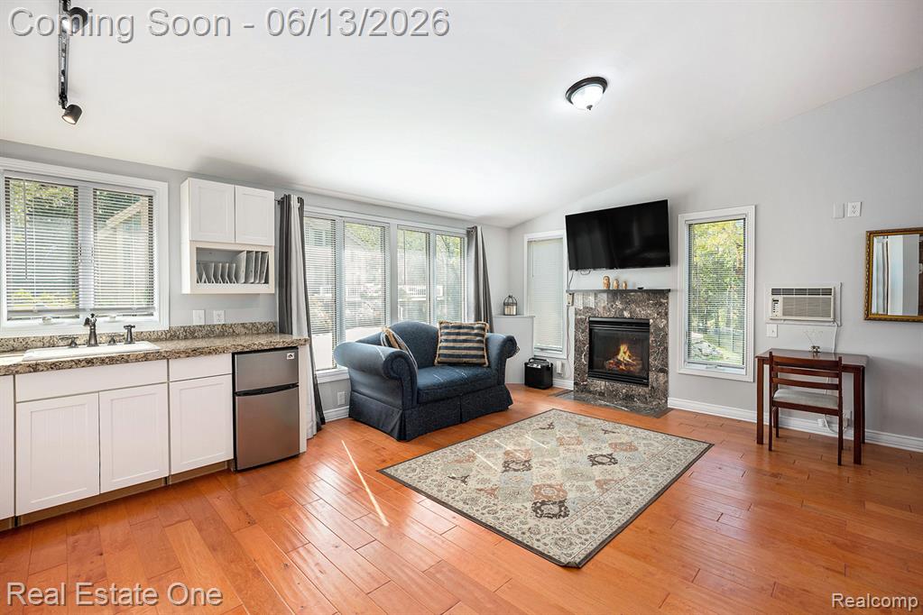 5772 North Rochester Road Rochester, MI 48306 - Photo 19 of 50