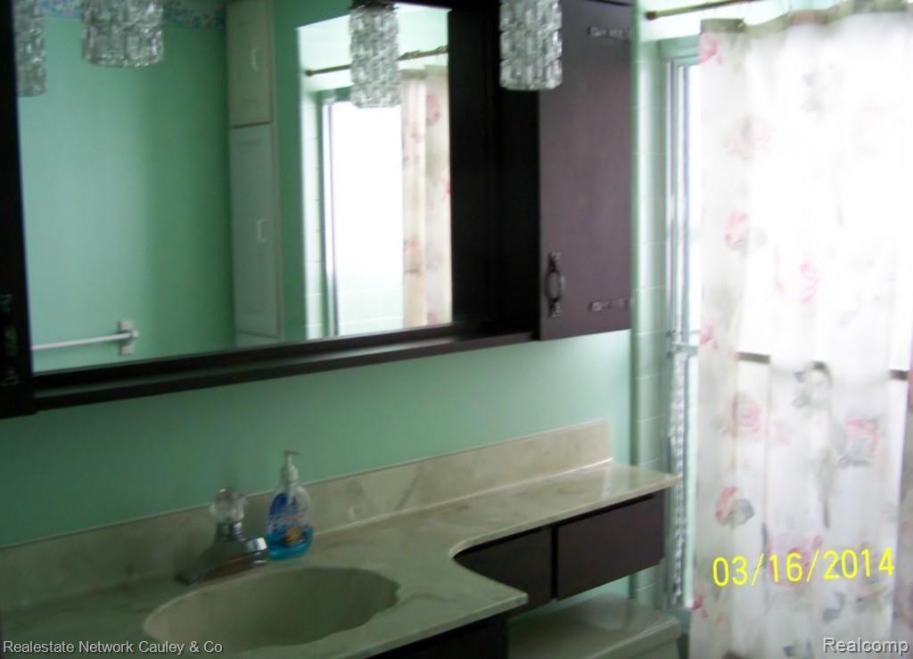 4706 Port Austin Road Caseville, MI 48725 - Photo 9 of 26 100_7615.jpg