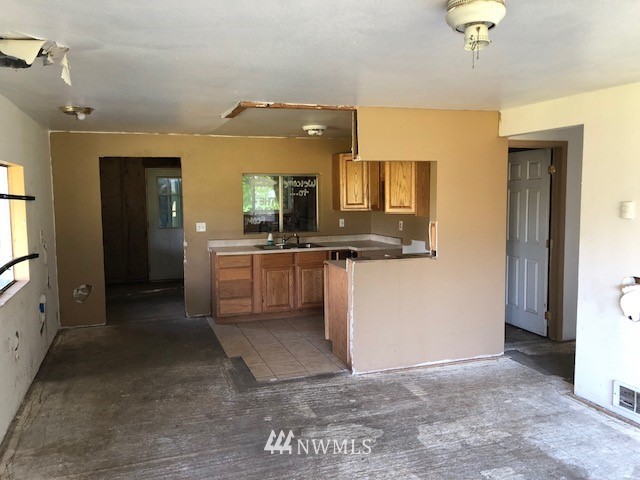 101 West Bushey Road Shelton, WA 98584 - Photo 3 of 10