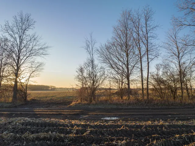 $48,500 | 16204 Holden Road, Unit B1, Galien, MI 49113