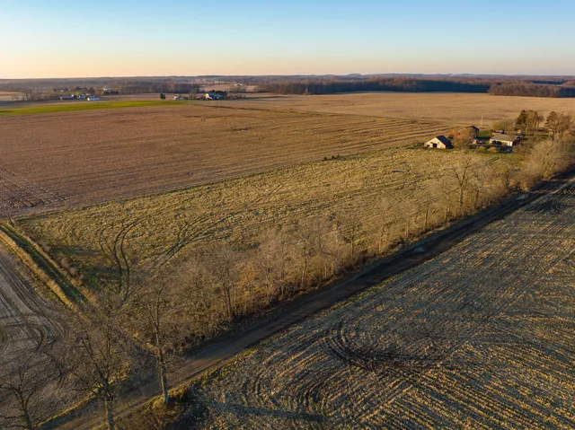 $48,500 | 16204 Holden Road, Unit B1, Galien, MI 49113