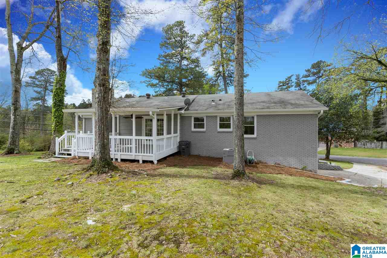 2301 Crossgate Trail Birmingham, AL 35216 - Photo 2 of 31