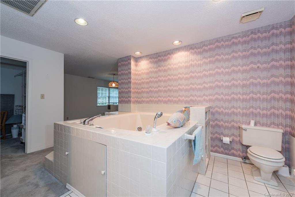 1305 Berkeley Lane Lancaster, SC 29720 - Photo 15 of 24