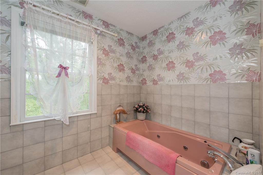 1305 Berkeley Lane Lancaster, SC 29720 - Photo 20 of 24