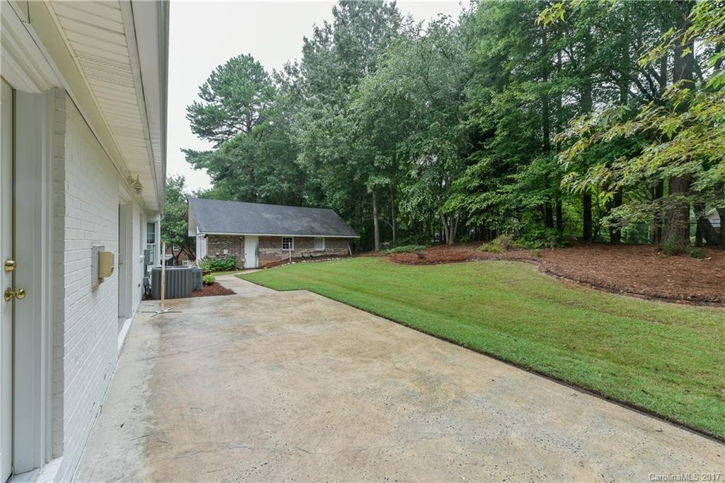 1305 Berkeley Lane Lancaster, SC 29720 - Photo 23 of 24