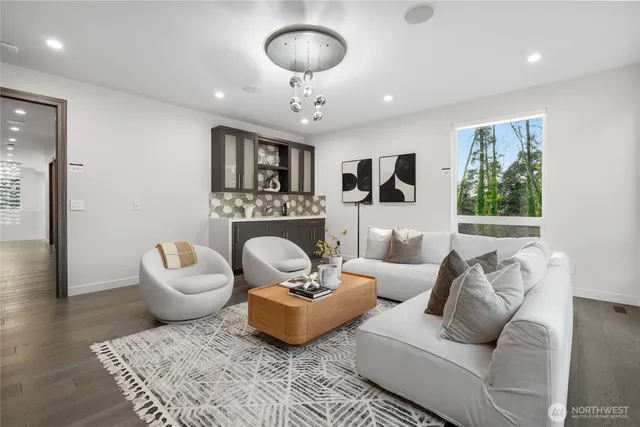 $2,499,999 | 11210 Southeast 74th Street, Newcastle, WA 98056