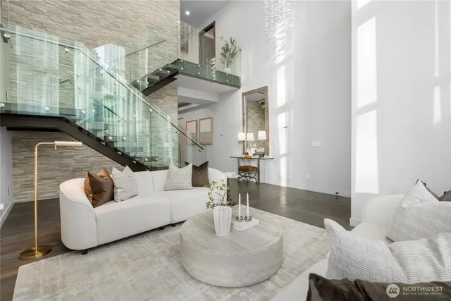 $2,499,999 | 11210 Southeast 74th Street, Newcastle, WA 98056