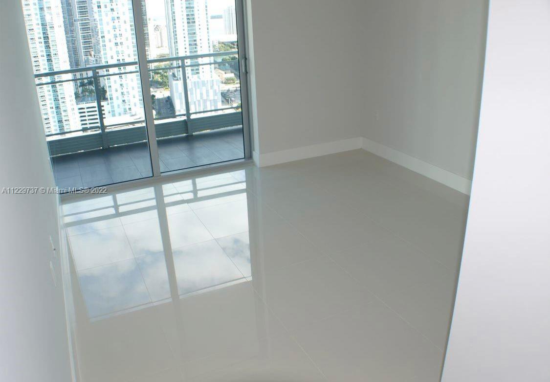 92 Southwest 3rd Street, Unit 3111 Miami, FL 33130 - Photo 13 of 15 Gallery Image 13