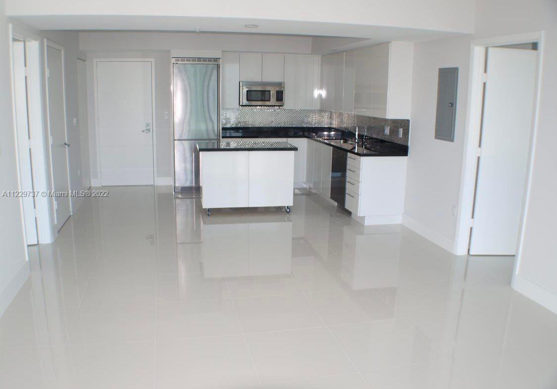 92 Southwest 3rd Street, Unit 3111 Miami, FL 33130 - Photo 9 of 15 Gallery Image 9