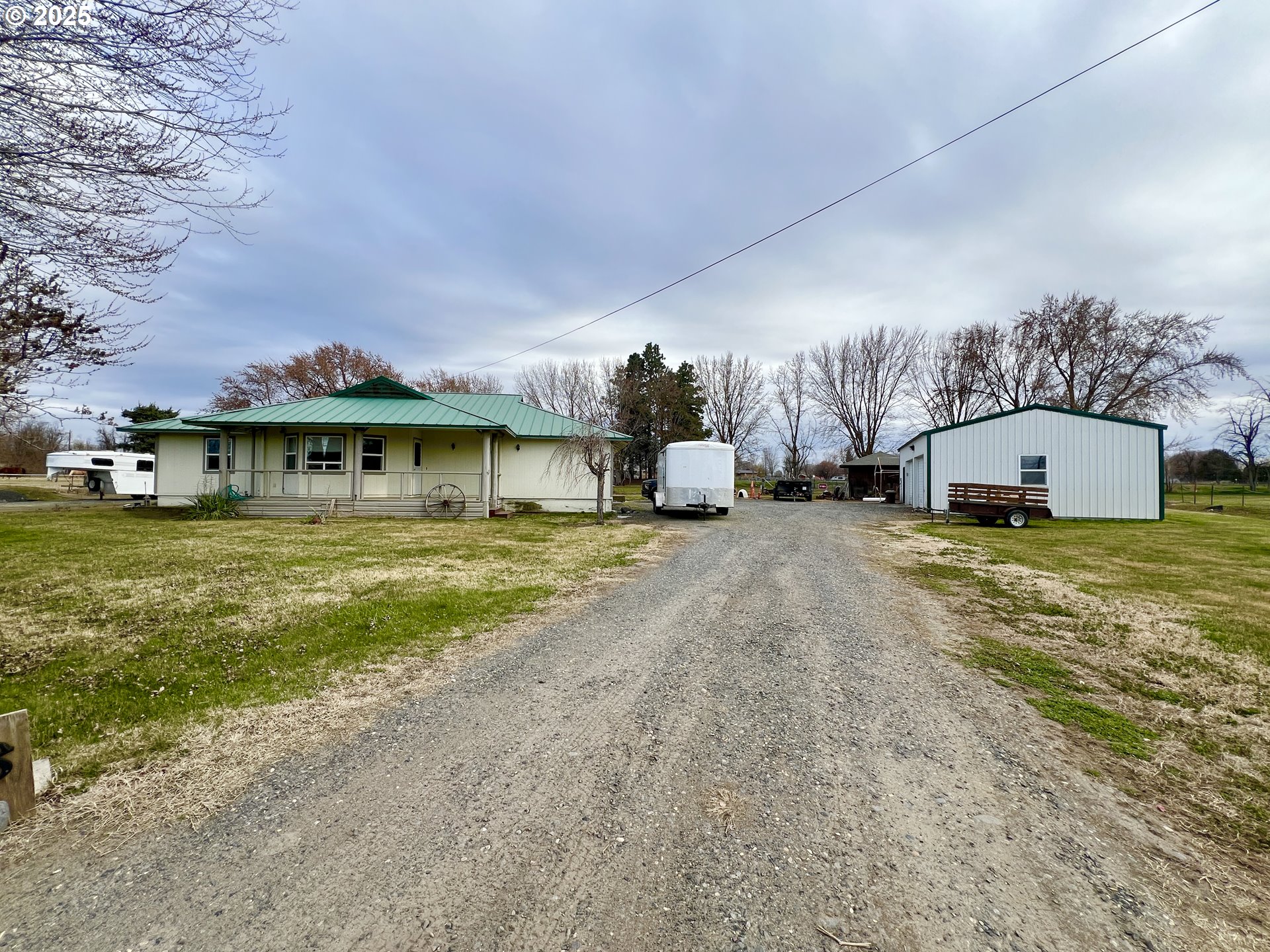 29828 Minnehaha Road Hermiston, OR 97838 - Photo 1 of 16 Gallery Image 1