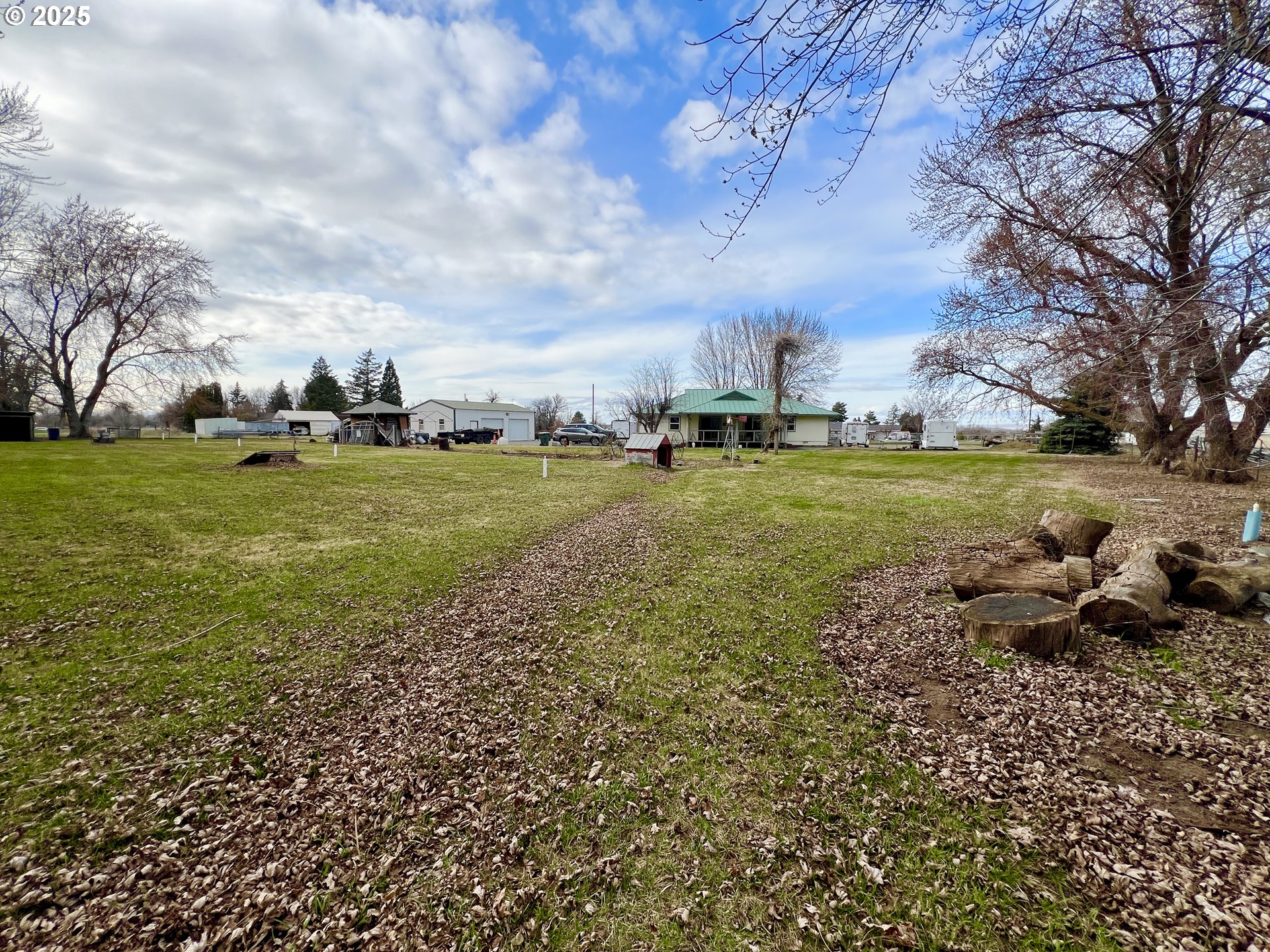 29828 Minnehaha Road Hermiston, OR 97838 - Photo 3 of 16 Gallery Image 3