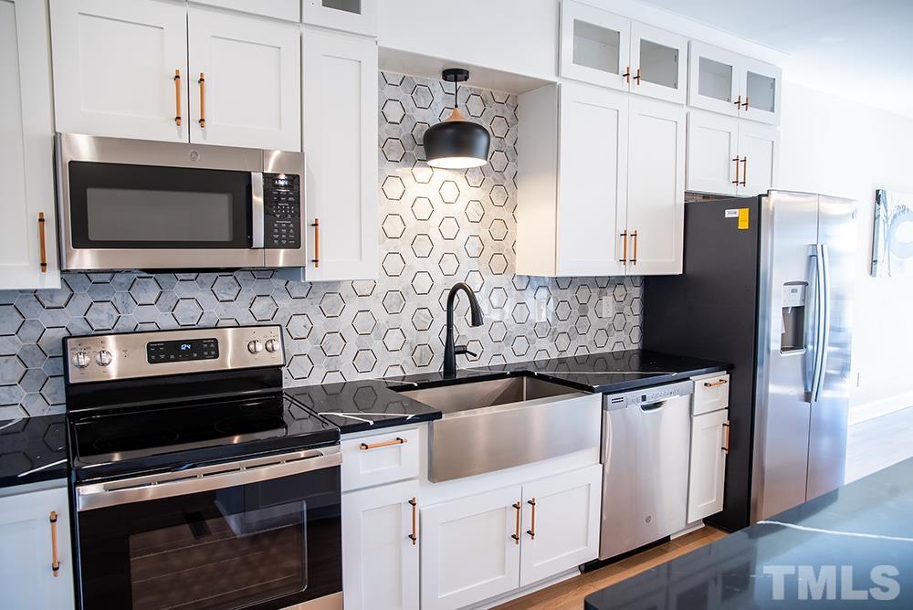 433 Noah Davis Road Roxboro, NC 27574 - Photo 24 of 95