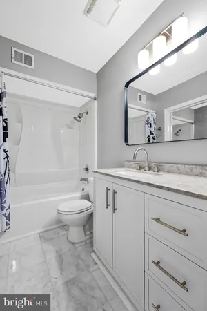 $424,900 | 8330 Darlington Court, Unit 467, Springfield, VA 22152