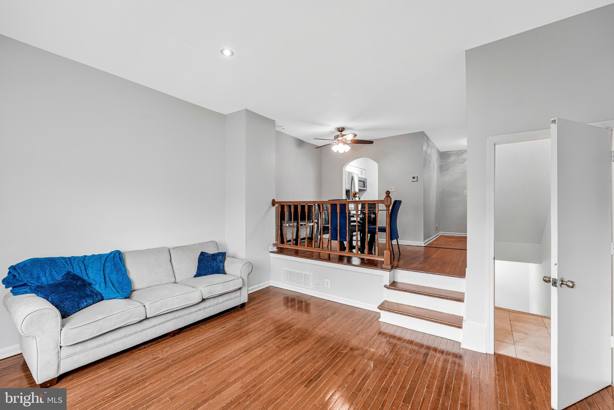 8330 Darlington Court, Unit 467 Springfield, VA 22152 - Photo 4 of 23 Spacious living area with elegant design.