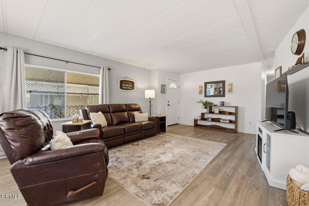 1500 Richmond Road, Unit 50 Santa Paula, CA 93060 - Photo 8 of 27 005_cjp_1846_9129